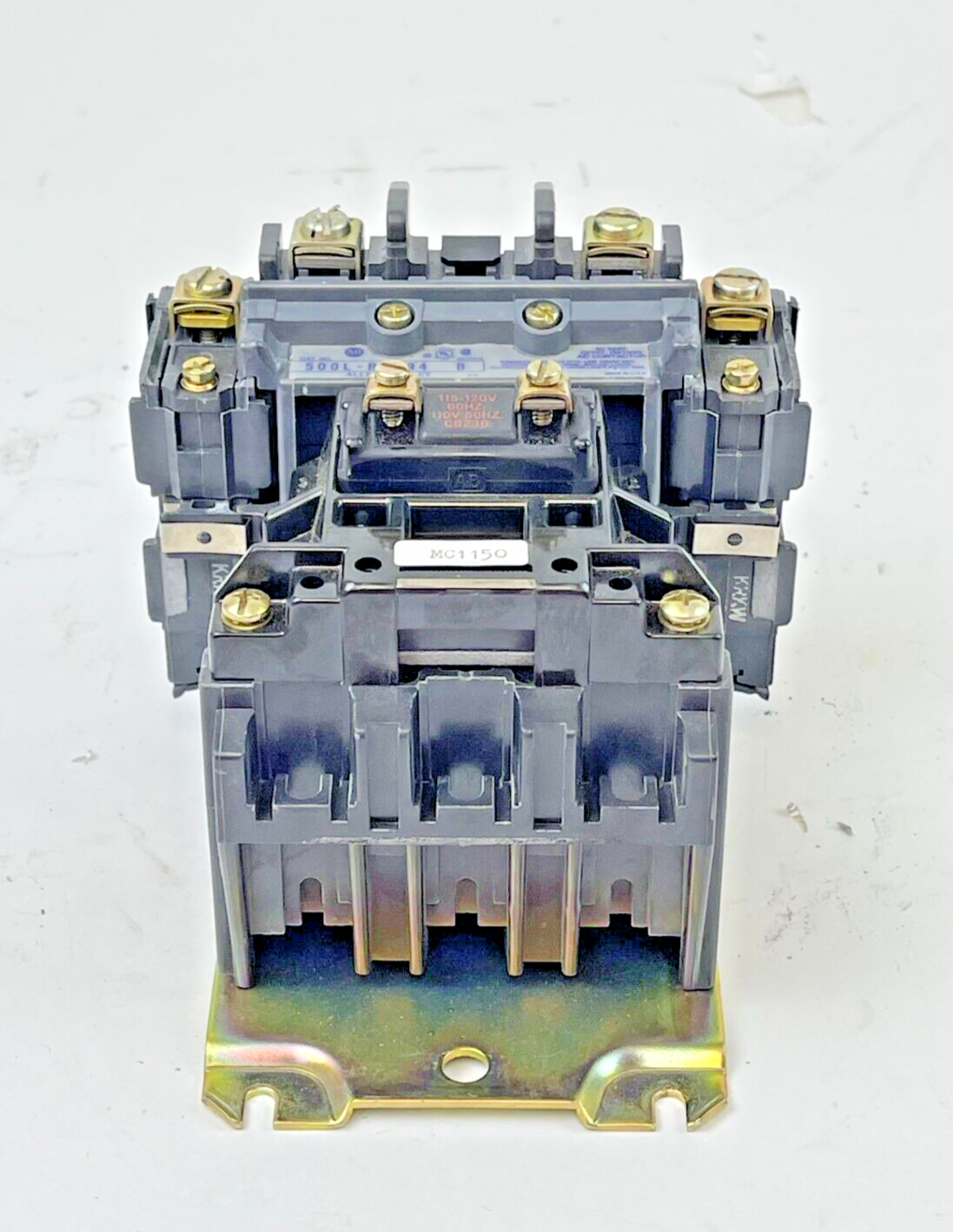 ALLEN BRADLEY -500L-BOD94 SER. B- LIGHTING CONTACTOR-30A,4 POLE,OPEN 115-120V,60