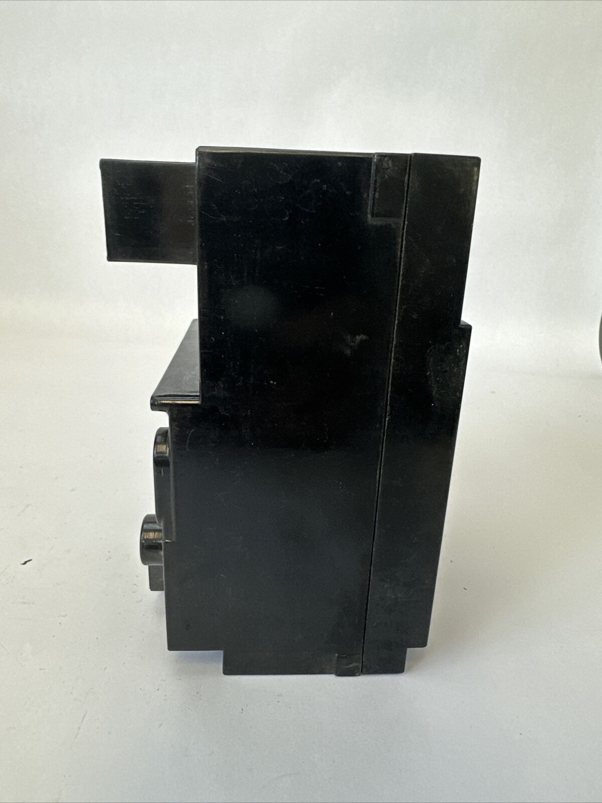 ITE EH3-B020 CIRCUIT BREAKER 20AMP 480VAC 3POLE