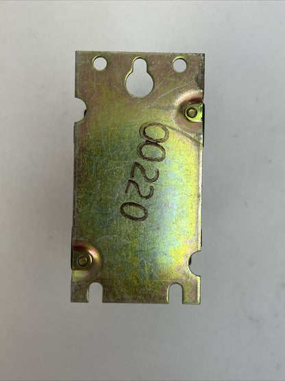 WESTINGHOUSE BFE21F INDUSTRIAL CONTROL RELAY 300V 10AMP 766A158G01 COIL 120V 60C