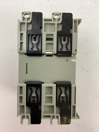 ALLEN BRADLEY 1769-PA2 SER A REV 2 COMPACT I/O POWER SUPPLY
