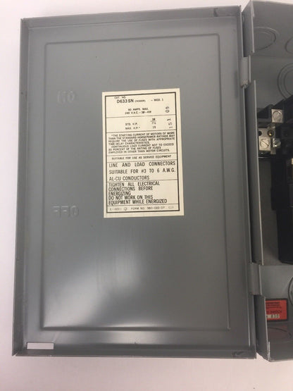 SYLVANIA D633SN FUSIBLE SAFETY SWITCH 60A 240VAC 3 POLE NEMA 1 SURFACE ENCLOSURE