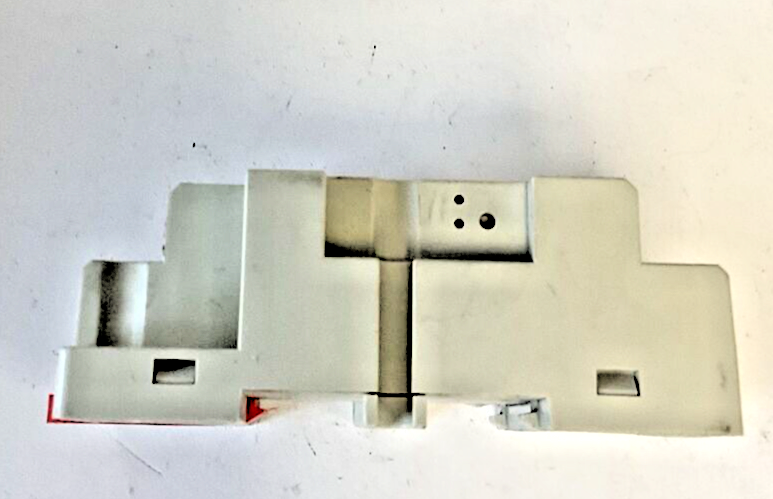 MAGNECRAFT 70-784D14-1 RELAY SOCKET 10A 300V ***LOTOF5***