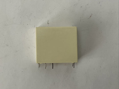 DOLD OW 5669.12/983/61 SAFETY RELAY 8A 250VAC 5A 250VAC 24VDC 820Ω