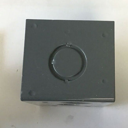 ARROW HART 6810G MANUAL MOTOR STARTER 30A 600VAC 2POLE 1PH 7.5HP