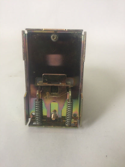ALLEN BRADLEY 700DC-P400Z24 DC RELAY SER D 600V PD714 COIL 24VDC BULLETIN 700DC