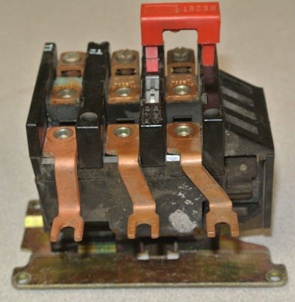 SQUARE D 9065 SEO-? THERMAL OVERLOAD RELAY / 600VAC / 360VA / 0-120VAC / 3A