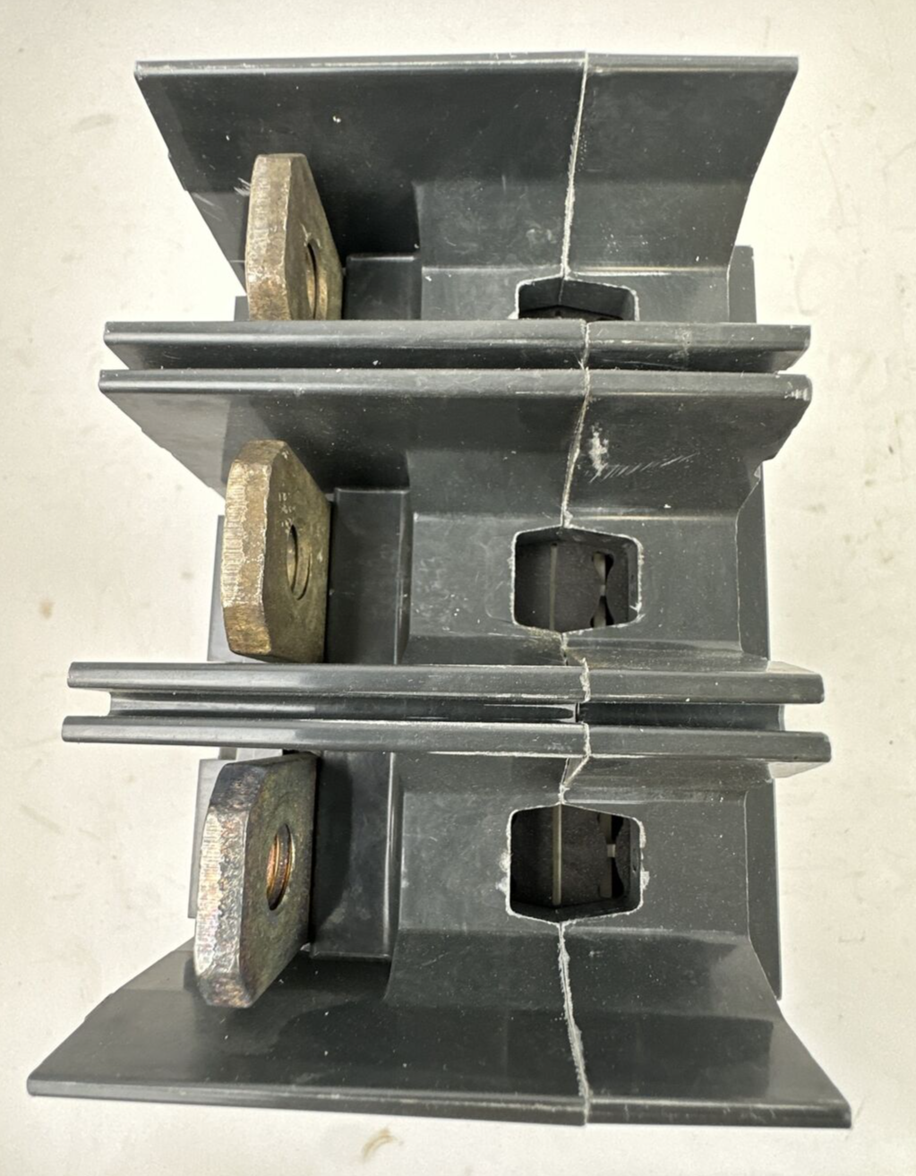 GE SGLB36BA0400 CURRENT LIMITING CIRCUIT BREAKER 400AMP 600VAC TRIP PLUG 300A