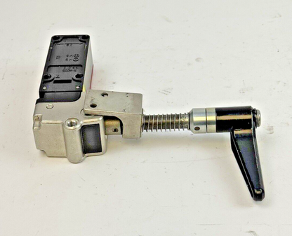 FORTRESS - MA4M6ST401 - ITM-00040938 - SAFTEY SWITCH ASSEMBLY HANDLE OPERATED