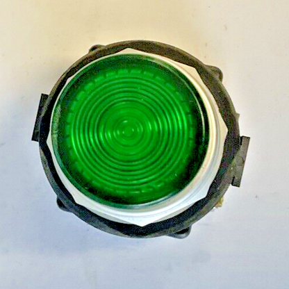 CUTLER HAMMER HT8 GREEN PUSH BUTTON 250V