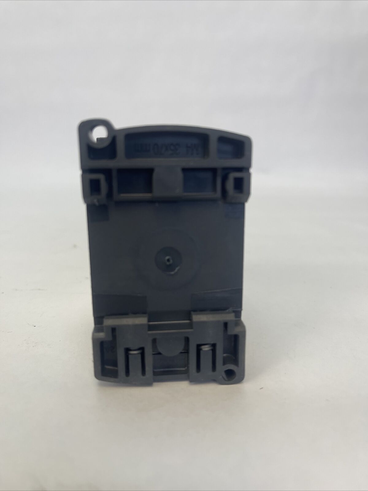 TELEMECANIQUE CAD50 BL CONTACTOR 600VAC 10A COIL 24VDC 2,4 W LAD4TBDL 5-24V