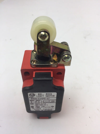 ALLEN BRADLEY 802A-C14P4-S7 LIMIT SWITCH 300V 10A SERIES A