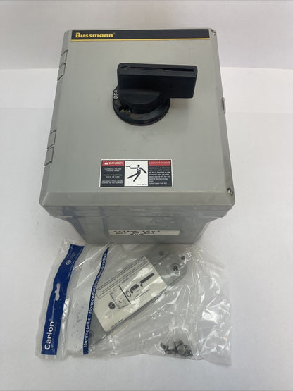 BUSSMANN EFJ30P-3P02 FUSIBLE DISCONNECT SWITCH 600V 60HZ 3P 30A 20HP TYPE 4,4X