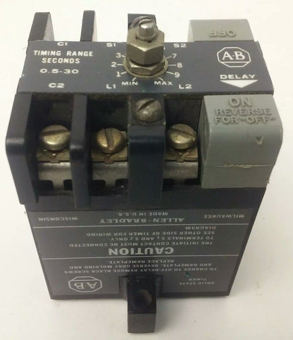 ALLEN BRADLEY 852S-NSB SER.F SOLID STATE TIMER, 0.5-30 SECONDS TIME DELAY RANGE