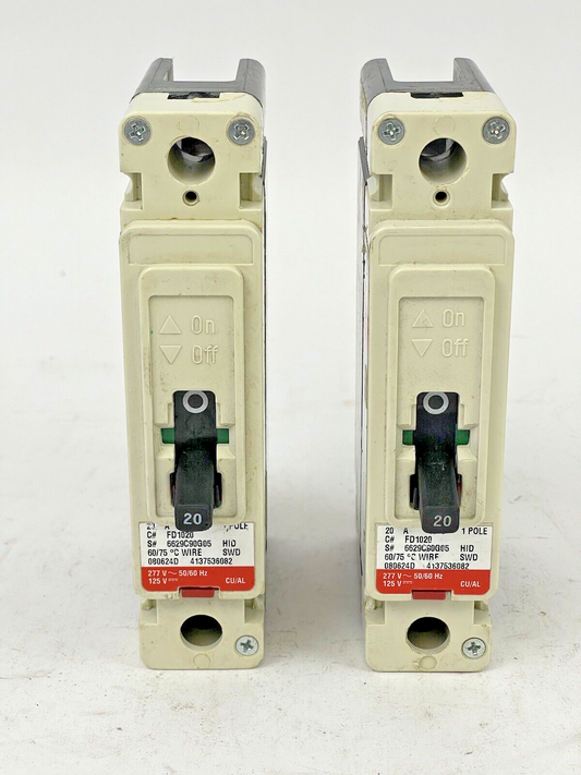 CUTLER-HAMMER *LOT OF 2* - FD1020 - CIRCUIT BREAKER - 20 AMP, 240 VAC, 1 POLE