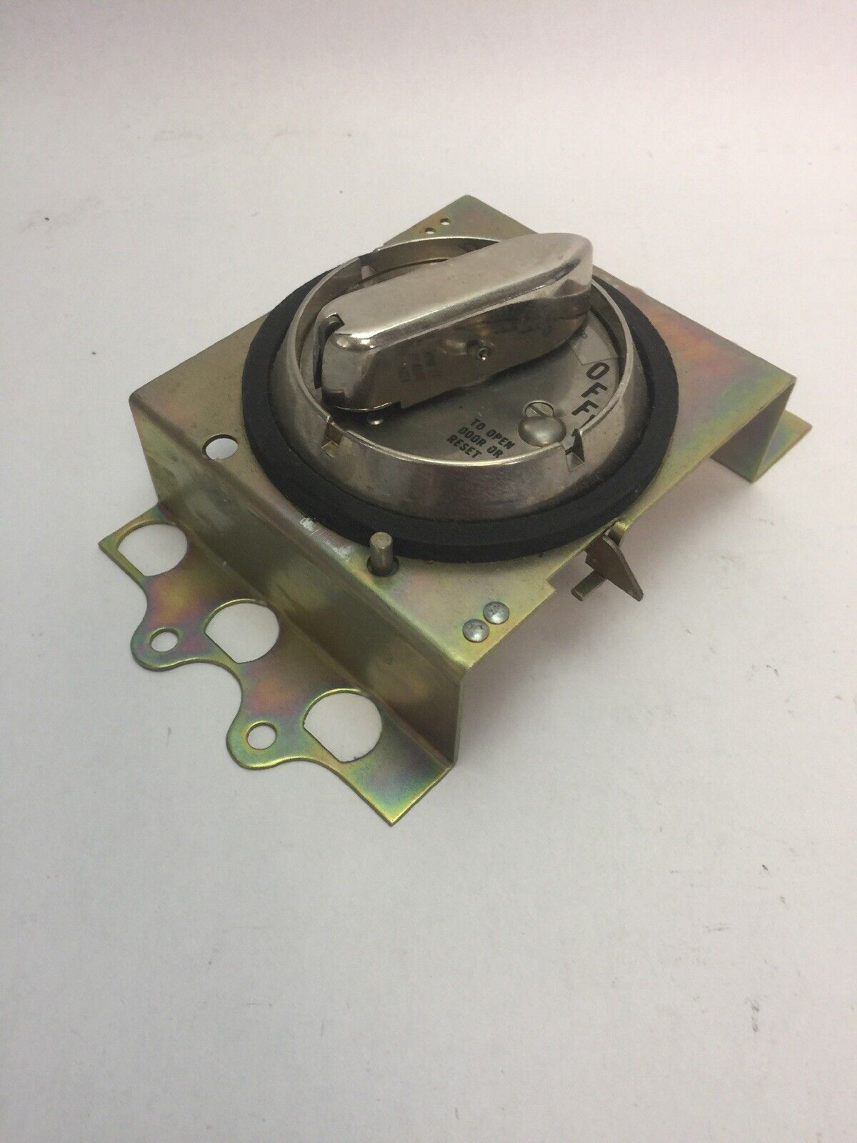 GOULD F6RH-1 ROTARY HANDLE ENCLOSURE MECHANISM FOR USE W/ GOULD/ITE F6 & HF6