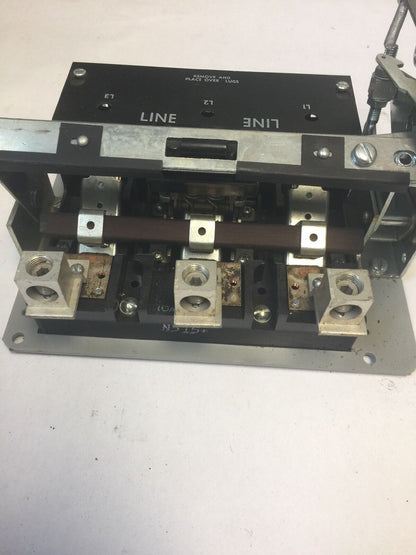 GE THMF3400 DISCONNECT SWITCH 3 POLE