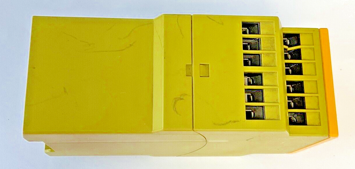 PILZ PNOZ X4 24VDC 3N/O 1N/C SAFETY RELAY 2,5W