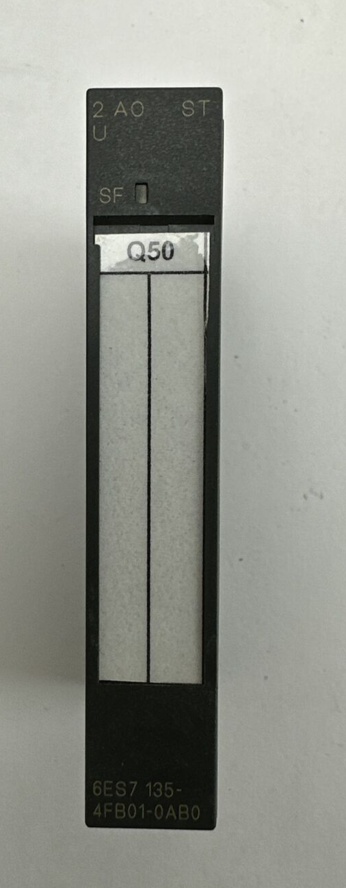 SIEMENS 1P 6ES7 135-4FB01-0AB0 SIMATIC S7 2 AO ST MODULE