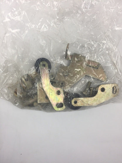 ALLEN BRADLEY 1494V-L3 DOOR HARDWARE KIT RIGHT HAND TOP BOTTOM SIDE LATCHING