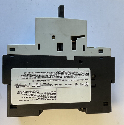 SIEMENS 3RV1421-1AA10 MANUAL MOTOR STARTER CLASS 10 33A 1.1-1.6A ***LOTOF2***