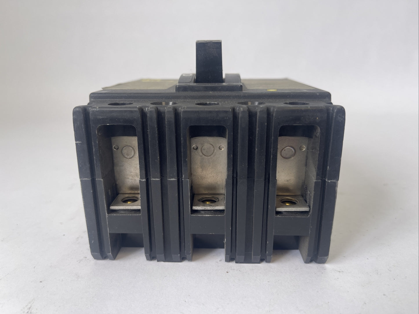 SQUARE D FAL36015 CIRCUIT BREAKER SERIES 2 600VAC 250VDC 15AMP 3POLE