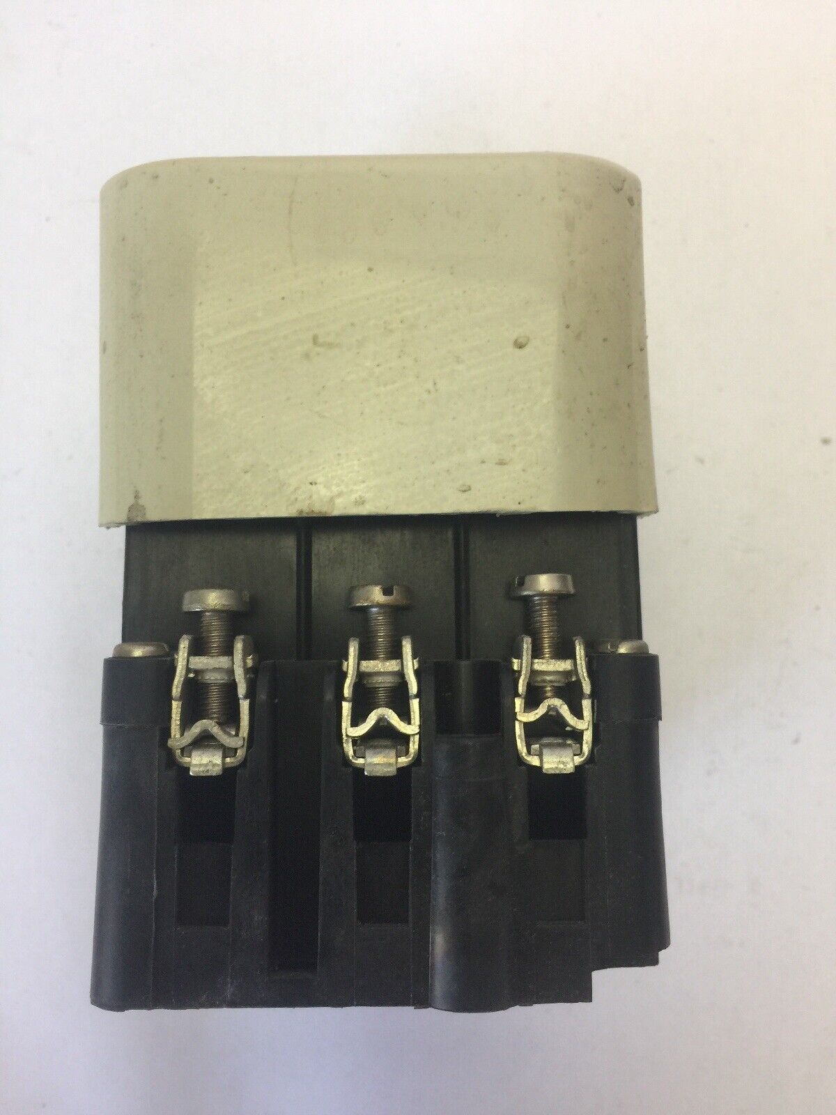 KLOCKNER MOELLER PKZM 3-32-U-NA 600VAC 40HP MANUAL MOTOR STARTER 25-32A