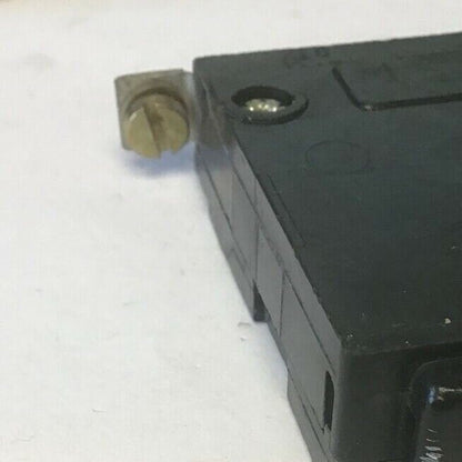 SQUARE D QOB140 CIRCUIT BREAKER 120/240VAC ***LOTOF2***
