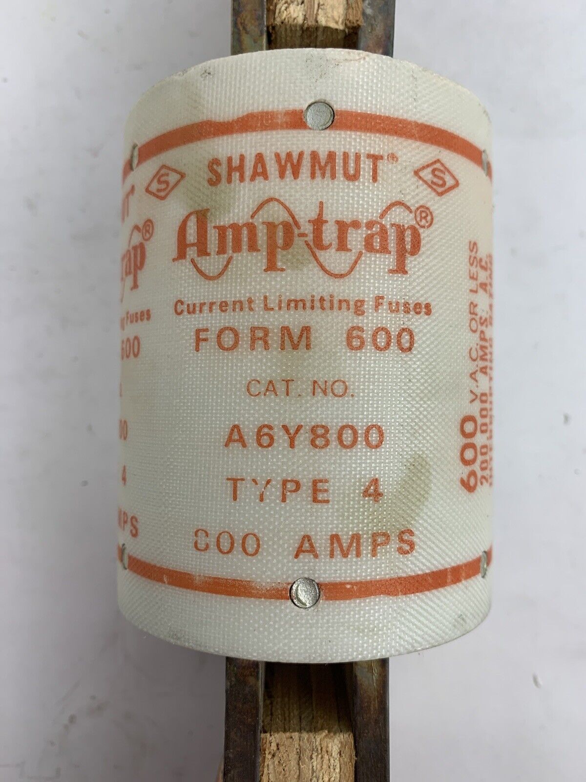 Gould Shawmut Amp-trap A6Y800 Type 4 800A 600V Fuse