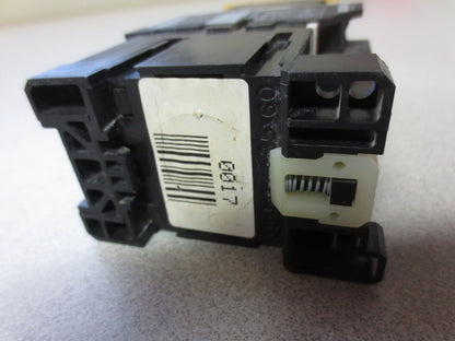 ALLEN-BRADLEY 700-F310A1 Ser. C - RELAY, 120/110 VAC w/ 196-FTA TIMER