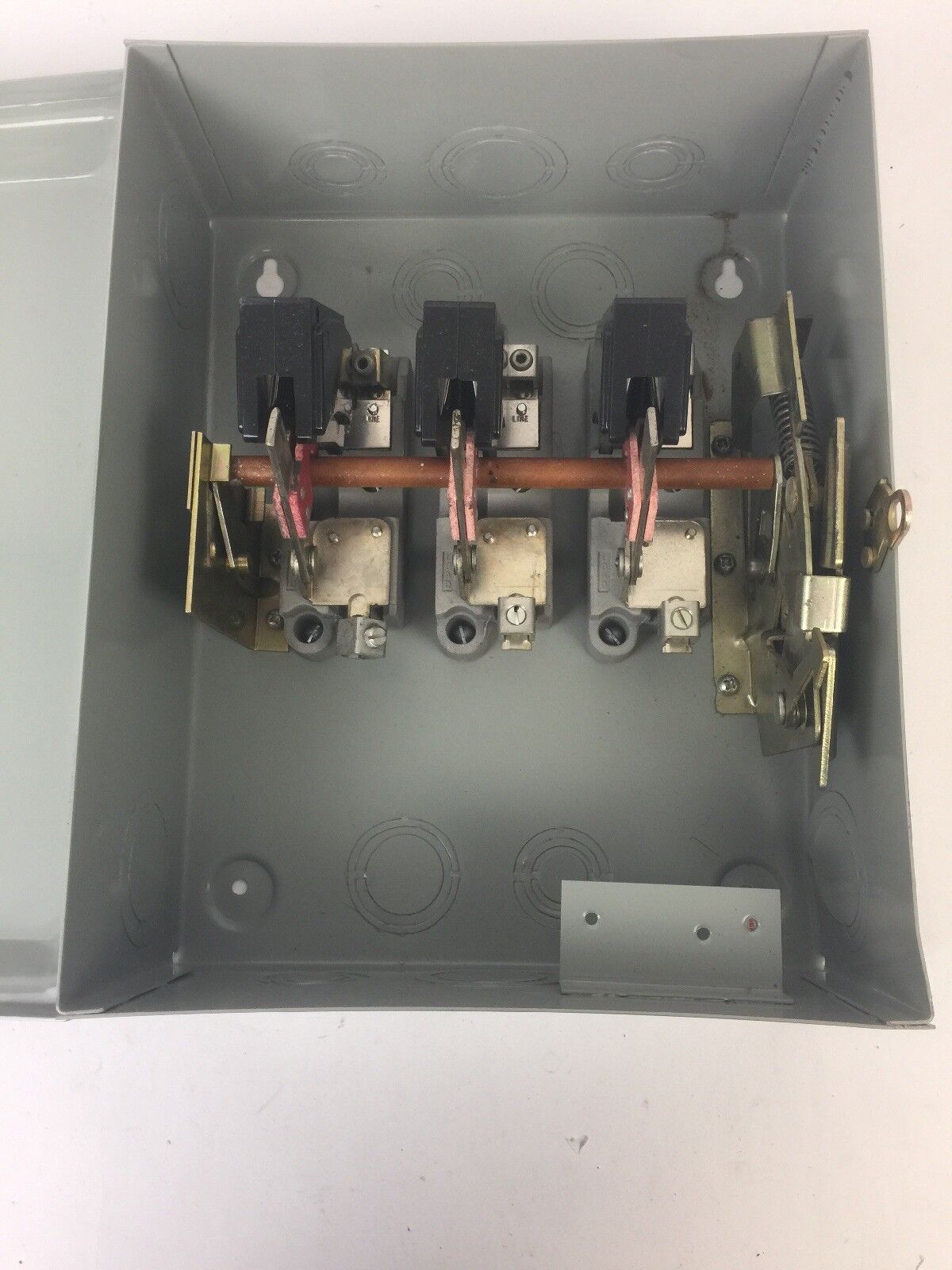 FPE 5636R HEAVY DUTY SAFETY SWITCH 60A 600VAC 3 POLE 50HP FEDERAL PACIFIC ELECTR