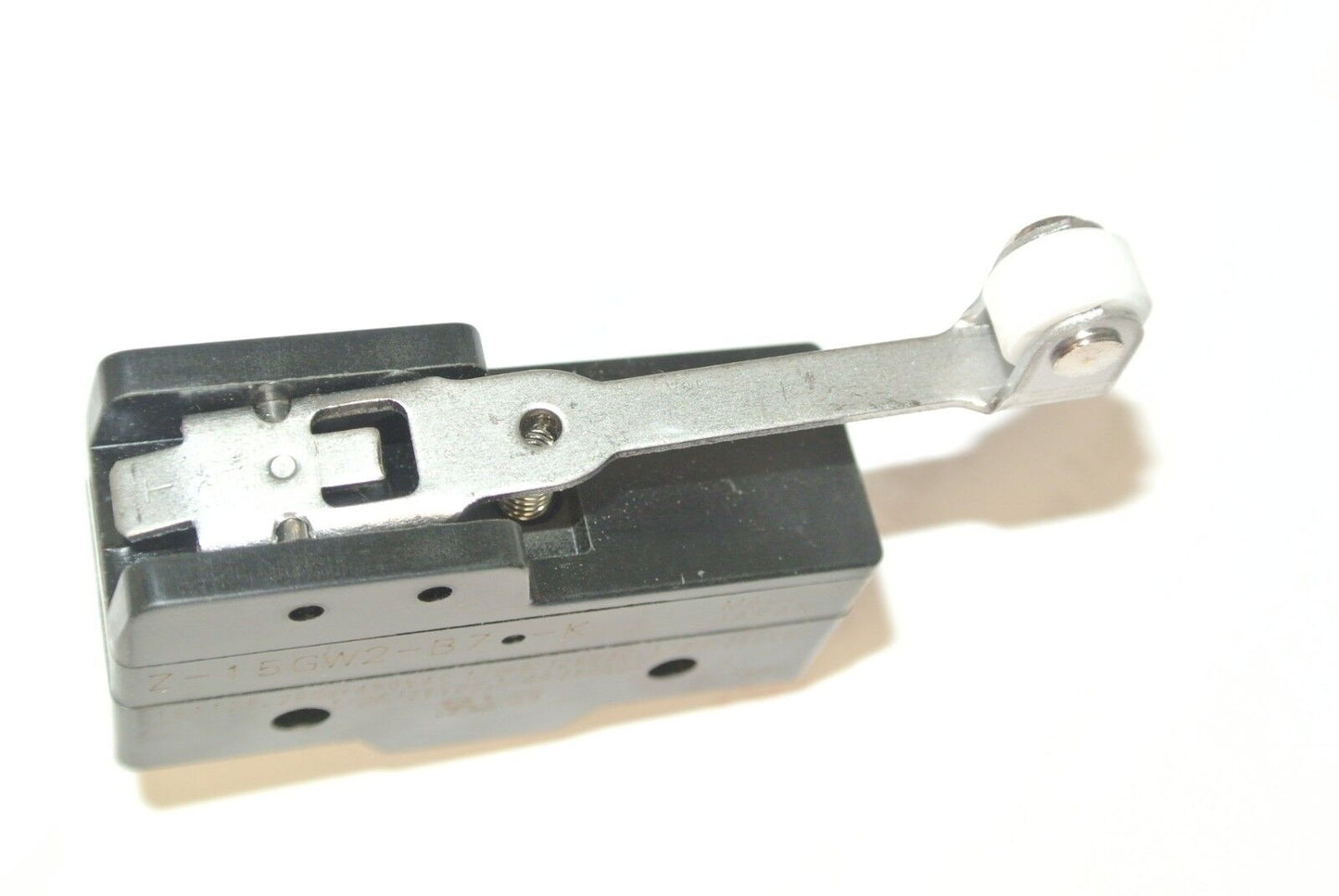 OMRON Z-15GW2-B7-K / GRAINGER 6X285 SNAP ACTION ROLLER LIMIT SWITCH NEW SURPLUS