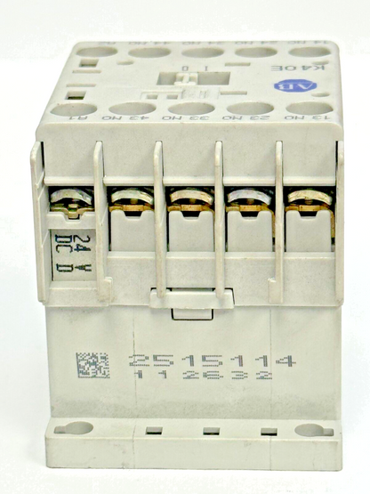 ALLEN-BRADLEY - 700-K40E-* SER. B - CONTROL RELAY - 600 VAC, 10 A, 24 VDC COIL