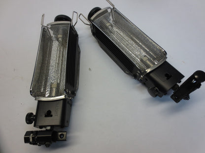 LOWELL TOTA PROFESSIONAL PHOTOGRAPHY LIGHTING SYSTEM - LIGHTS TRIPODS UMBRELLAS