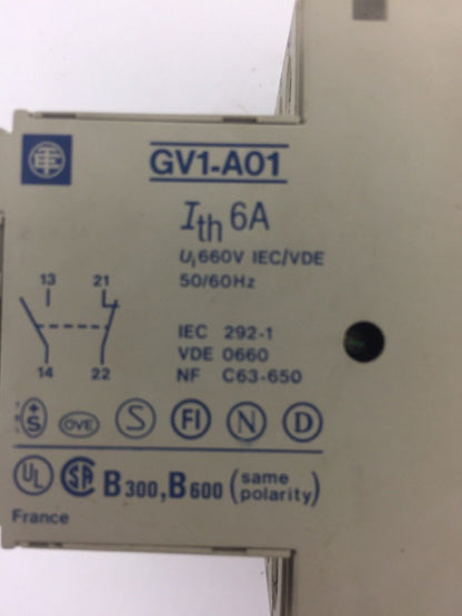 TELEMECANIQUE GV1-M10 MOTOR CIRCUIT BREAKER WITH GV1-A01 AUXILIARY CONTACT