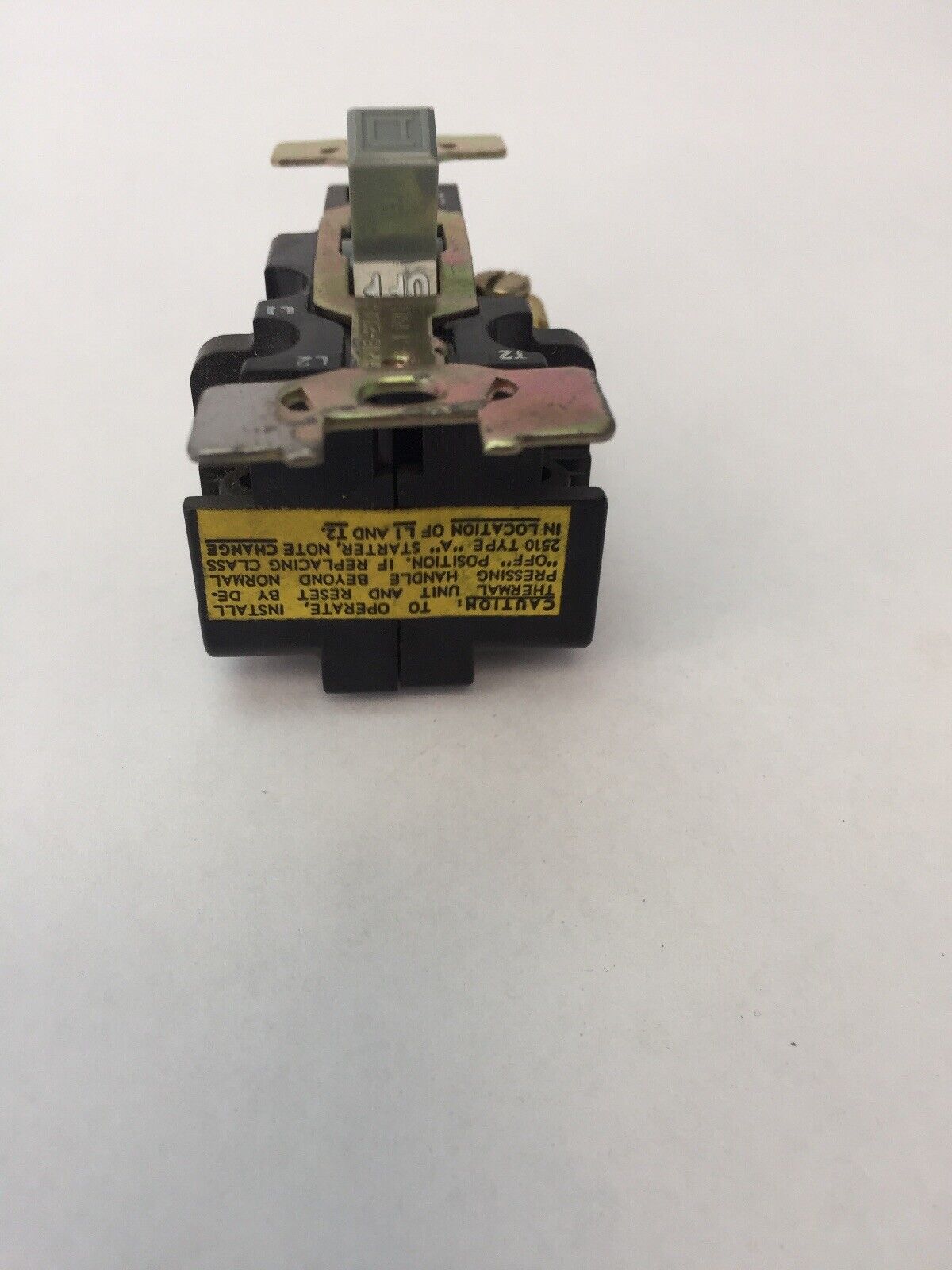SQUARE D 2510 FO-1 MANUAL STARTER 1HP 115-230VAC 3/4HP 115-230VDC
