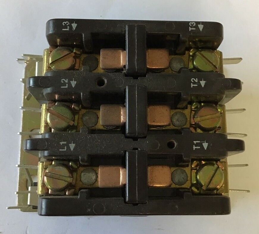 ESSEX CONTACTOR TYPE 154-A3A3 24V 50/60HZ 600VAC