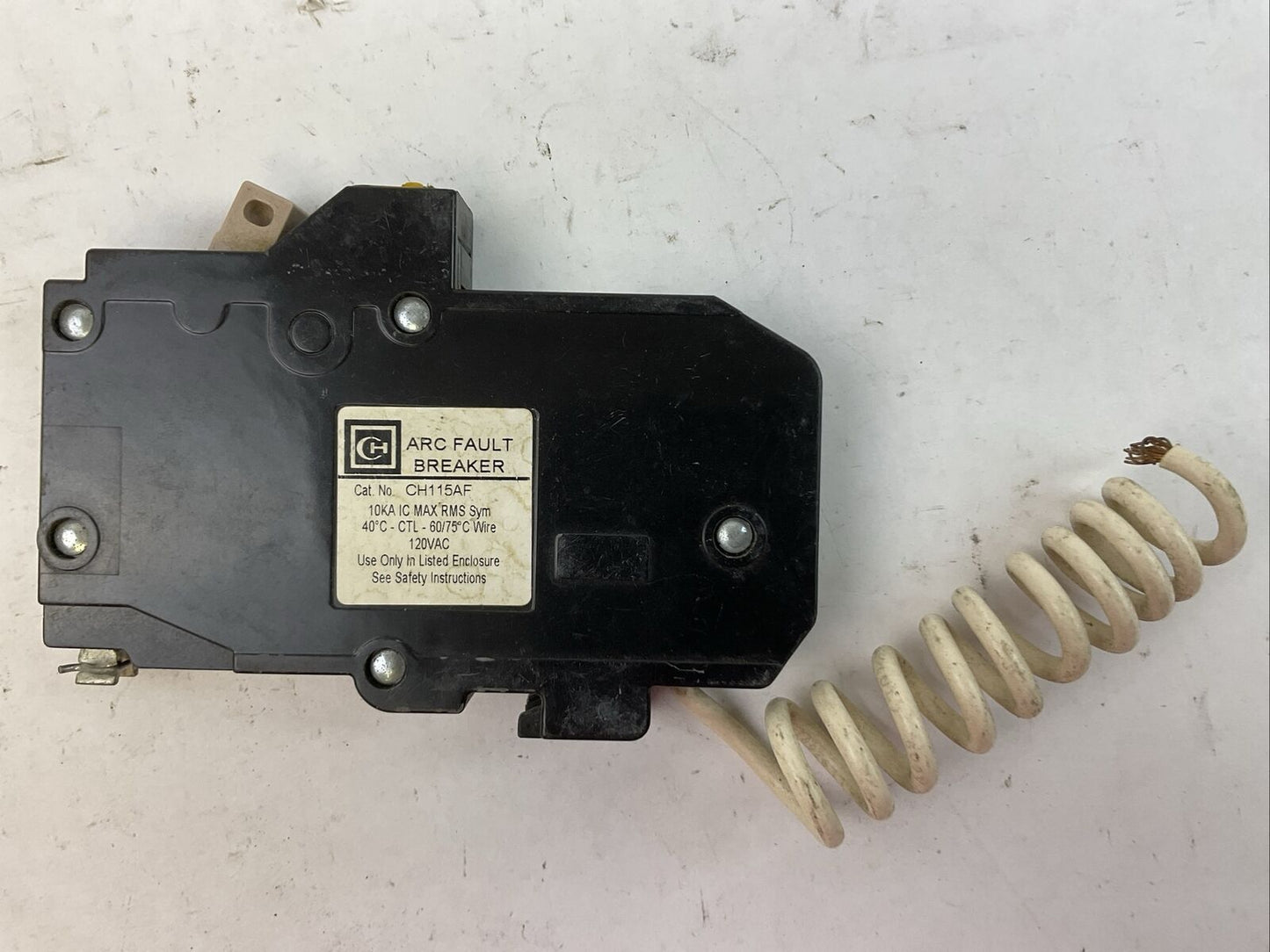 CUTLER HAMMER CH115AF 1POLE 15AMP 120VAC ARC FAULT CIRCUIT BREAKER