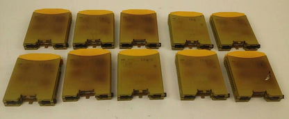 PILZ PNOZ mo4p SAFETY RELAY 240V 6A (LOT OF 10) HAS CRACKS MAY HAVE A LOOSE PART
