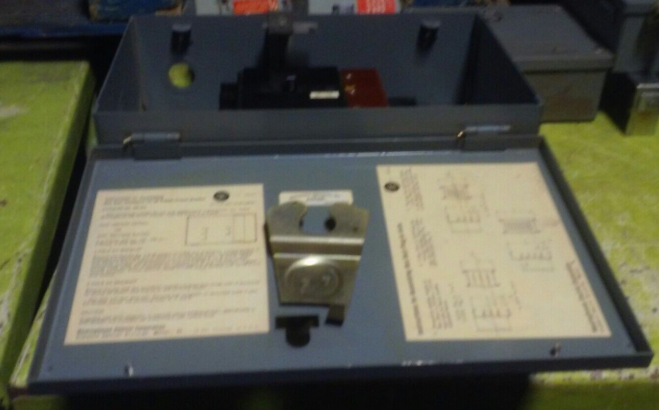 WESTINGHOUSE BP-EA CIRCUIT BREAKER ENCLOSURE w/ 20A CIRCUIT BREAKER
