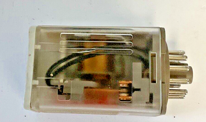 ALLEN BRADLEY 700-HA33A1 RELAY SER.B 120VAC 10A ***LOTOF2***