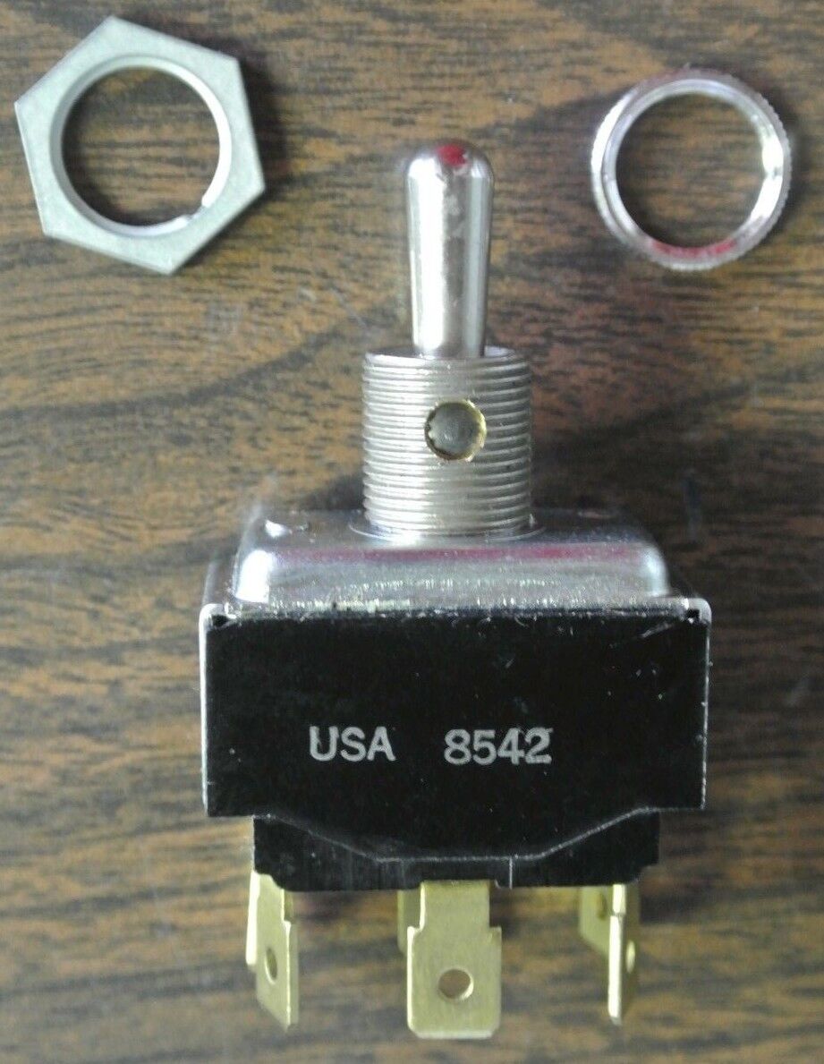 CUTLER-HAMMER TOGGLE SWITCH ON MAINTAINED to CENTER OFF to ON MOMENTARY LOT of 5