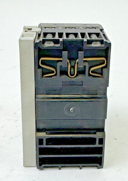 ALLEN-BRADLEY - 140M-C2E-B40 SER. C - MOTOR PROTECTOR + 140M-C-A SER. A AUX. CON