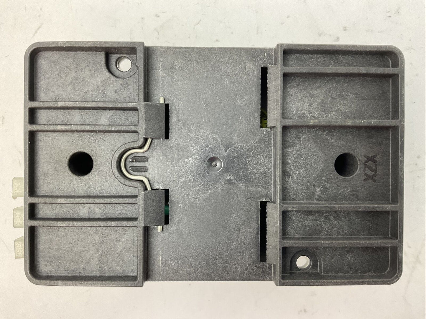 ALLEN BRADLEY 1492-REC15G GFCI RECEPTACLE 15A 125V 50/60HZ SER A