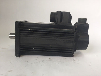 PANASONIC MSM302Q7V AC SERVO MOTOR 3.0kW RATED REV 3000 r/min SER NO 02080033F