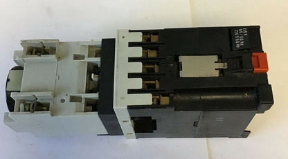 SQUARE D CLASS 9999 TYPE PTD30 PNUEMATIC TIMER MODULE W PH40E CONTACTOR