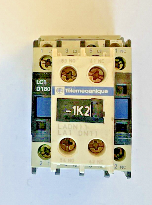 TELEMECANIQUE SQUARE D LC1D1801, LADN11, LA4DA1E CONTACTOR LC3D320B70SB261