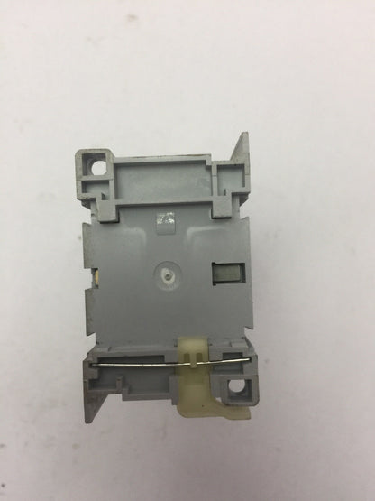 ALLEN BRADLEY 100-C30Z*00 SER B CONTACTOR 600VAC 45AMP 3PH 25 HP COIL 24VDC