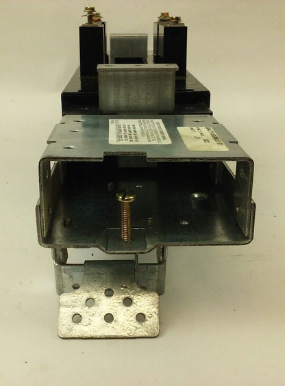 GE AMC4SE CIRCUIT BREAKER MODULE MODEL 1, 300A, 600V, 4P, USED GOOD CONDITION