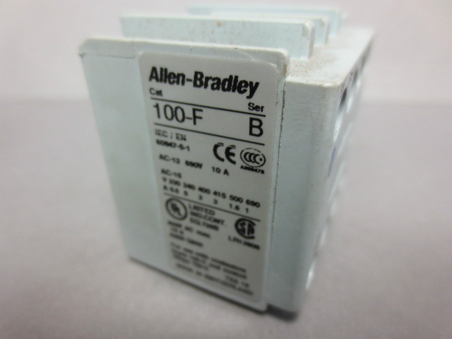 ALLEN-BRADLEY 100-F A40, Ser. B AUXILIARY CONTACT BLOCK ***LOTOF4***