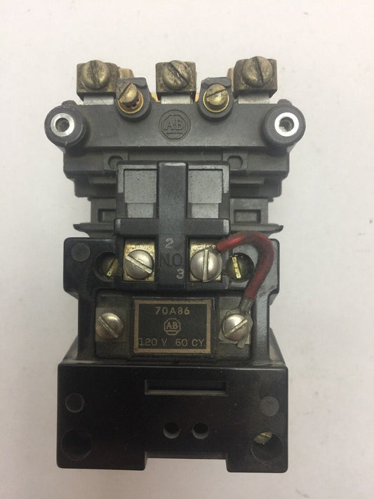 ALLEN BRADLEY X233635 CONTACTOR 600VAC 18AMP SER K SIZE 0 70A86 COIL 120V 60CY